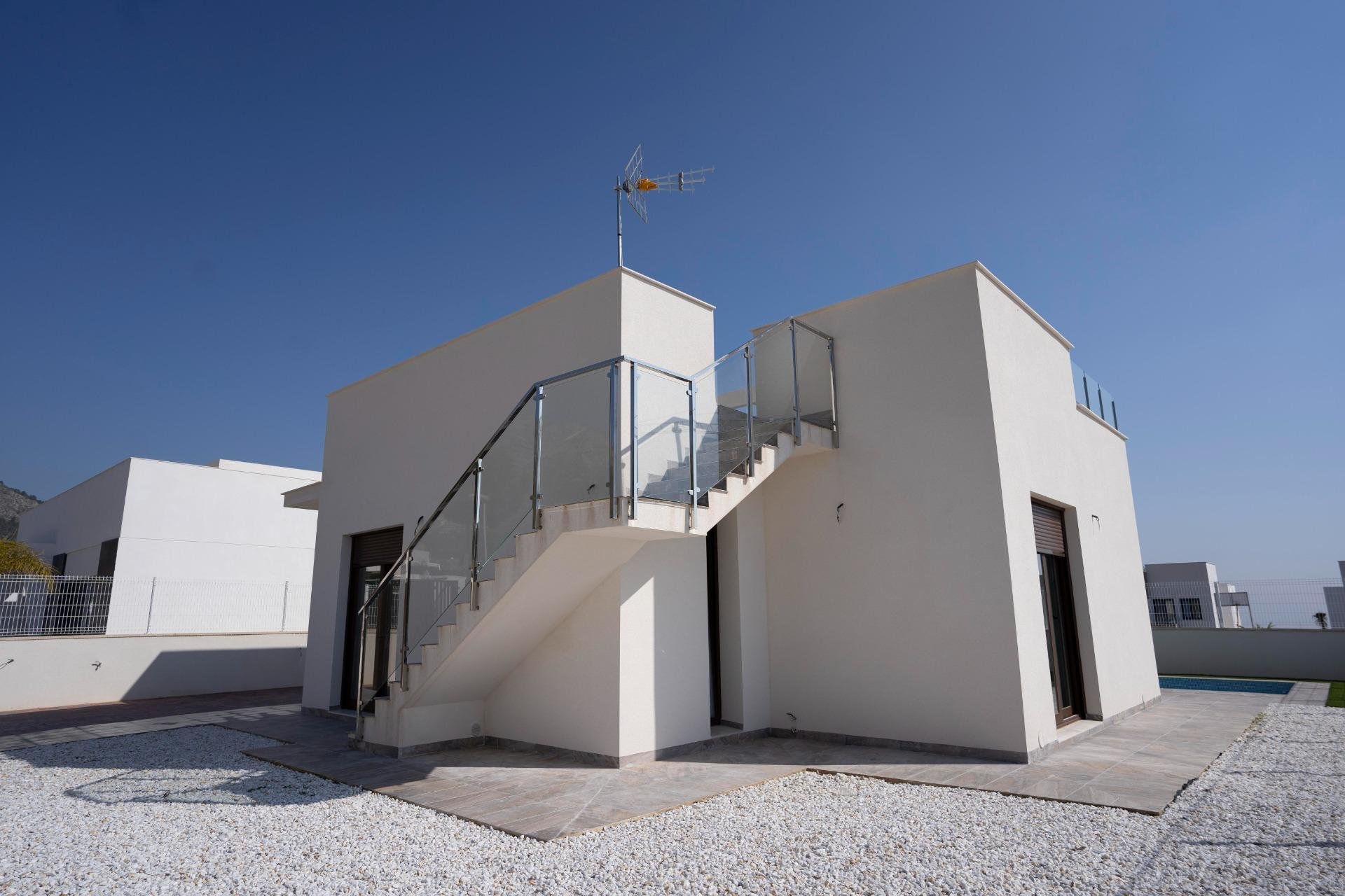 Obra nueva - Independiente / Villa -
Polop - La Alberca