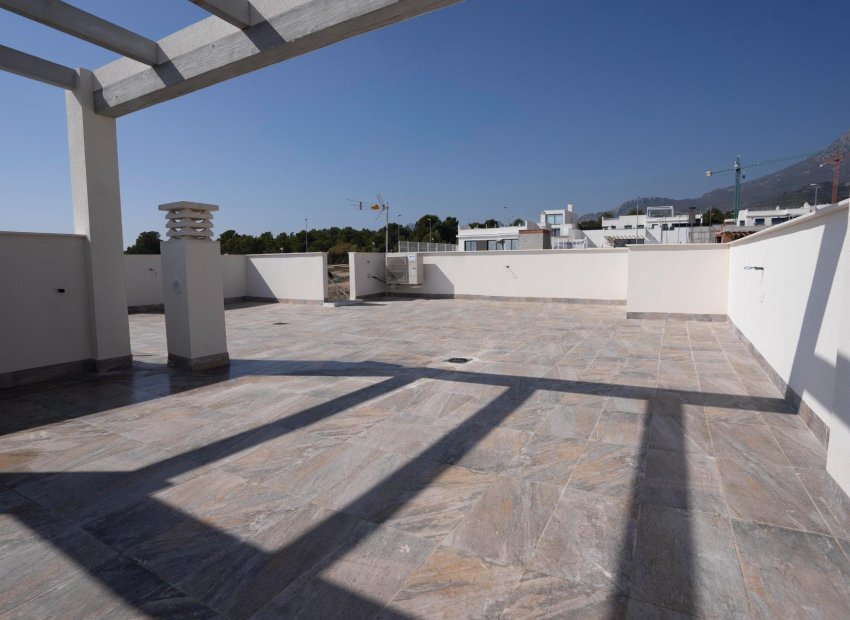 Obra nueva - Independiente / Villa -
Polop - La Alberca