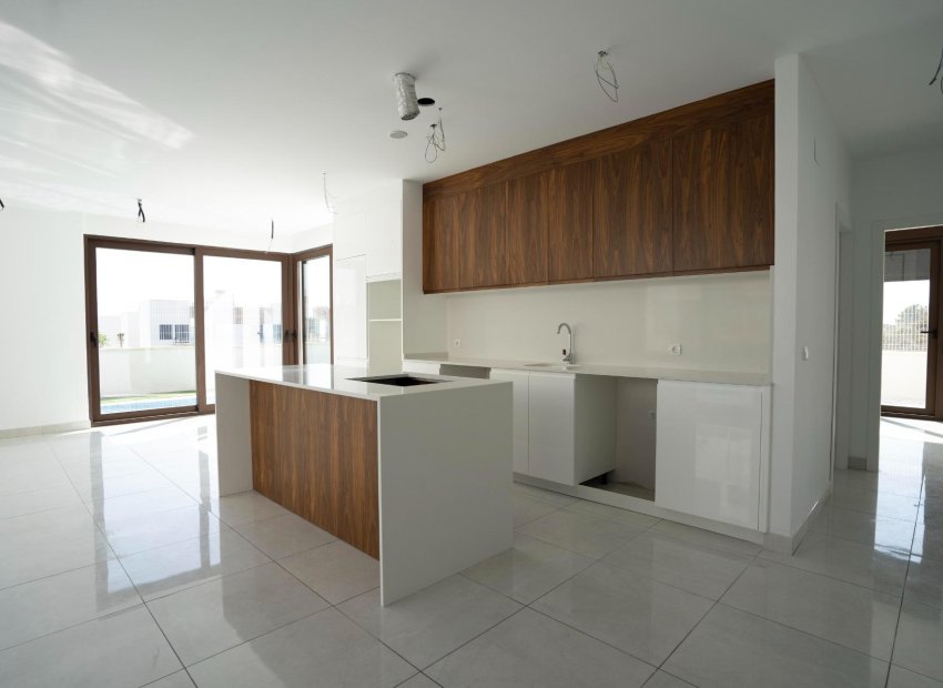 Obra nueva - Independiente / Villa -
Polop - La Alberca