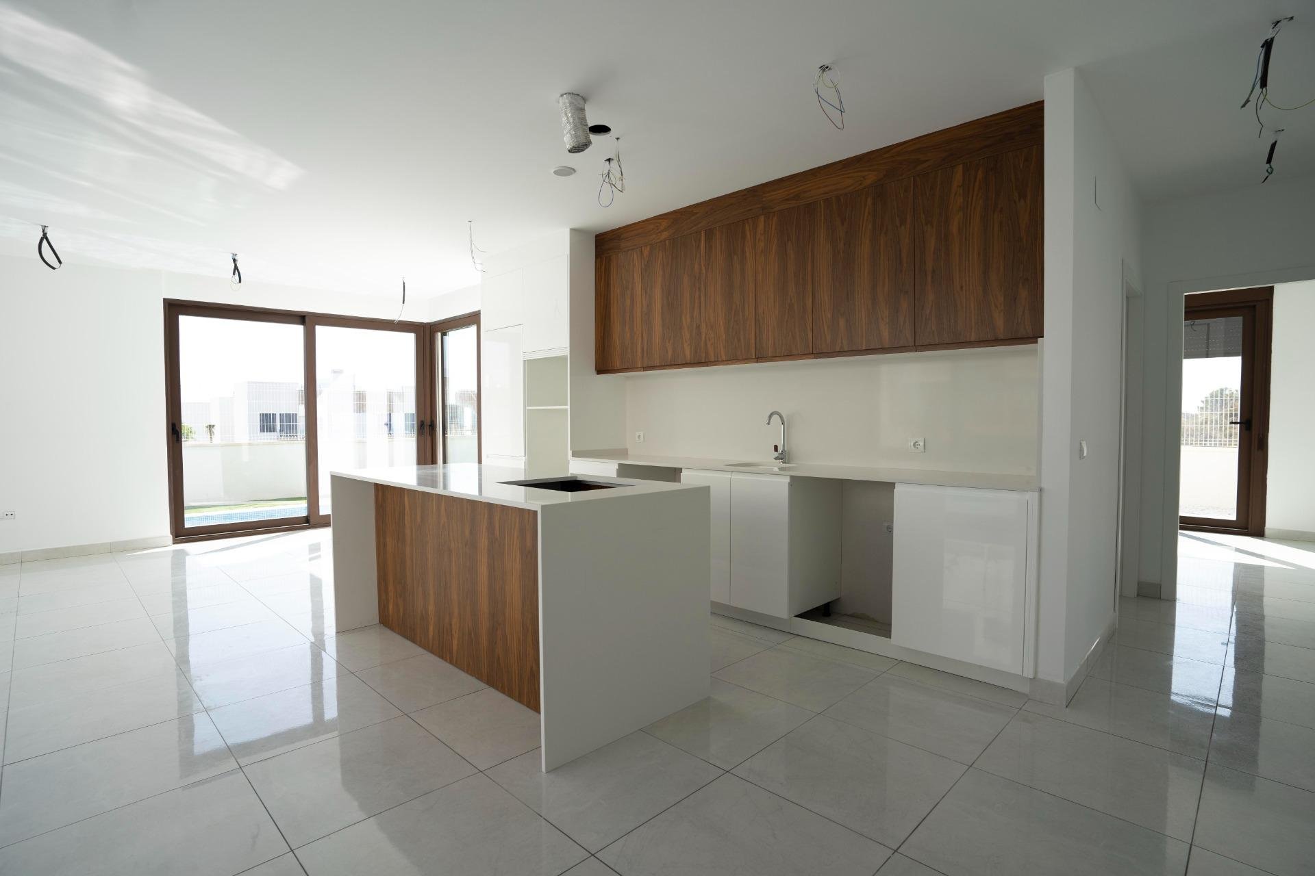 Obra nueva - Independiente / Villa -
Polop - La Alberca