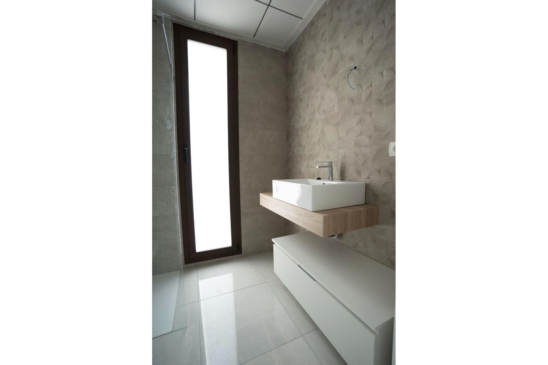 Obra nueva - Independiente / Villa -
Polop - La Alberca