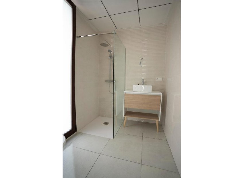 Obra nueva - Independiente / Villa -
Polop - La Alberca