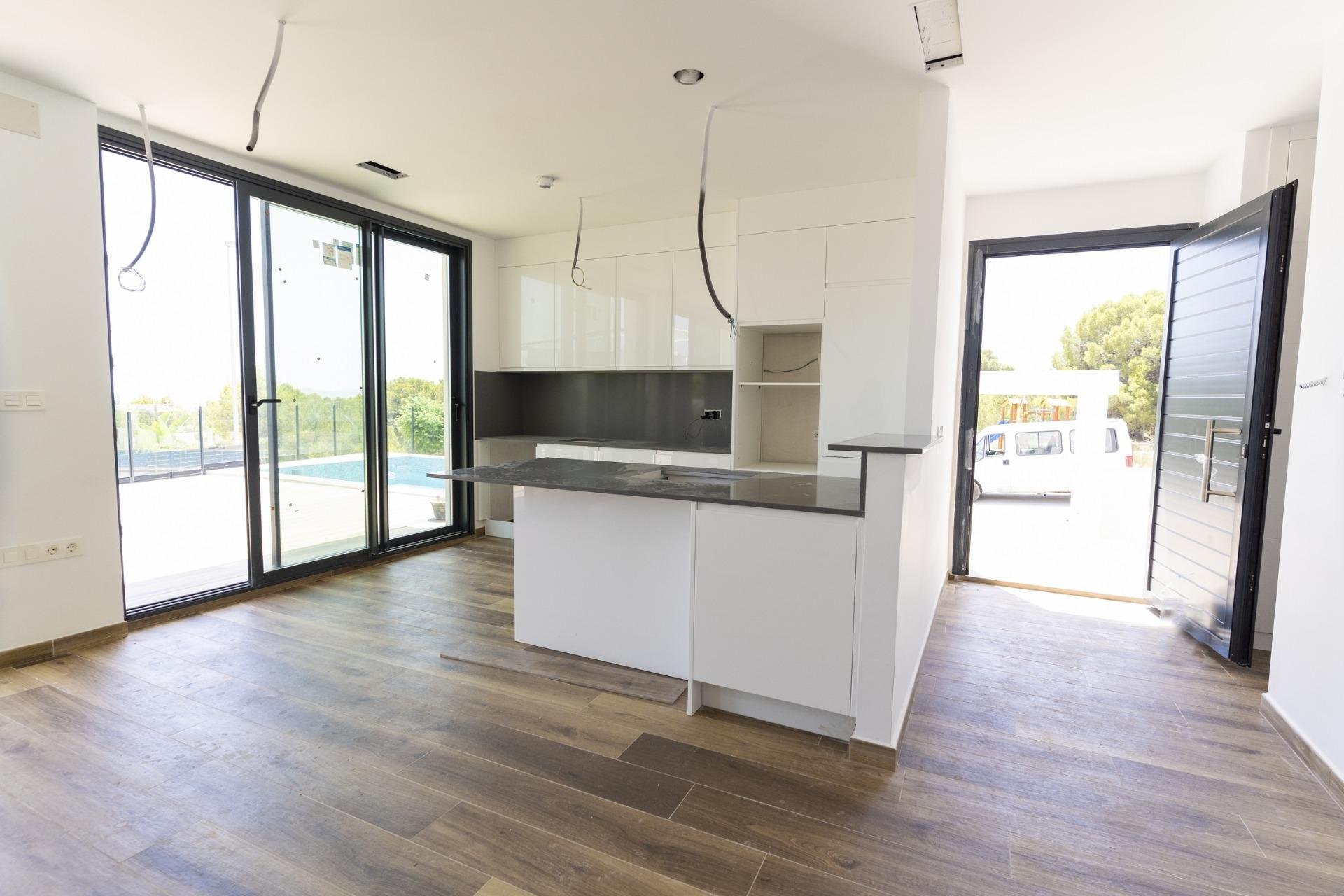 Obra nueva - Independiente / Villa -
Polop - La Alberca