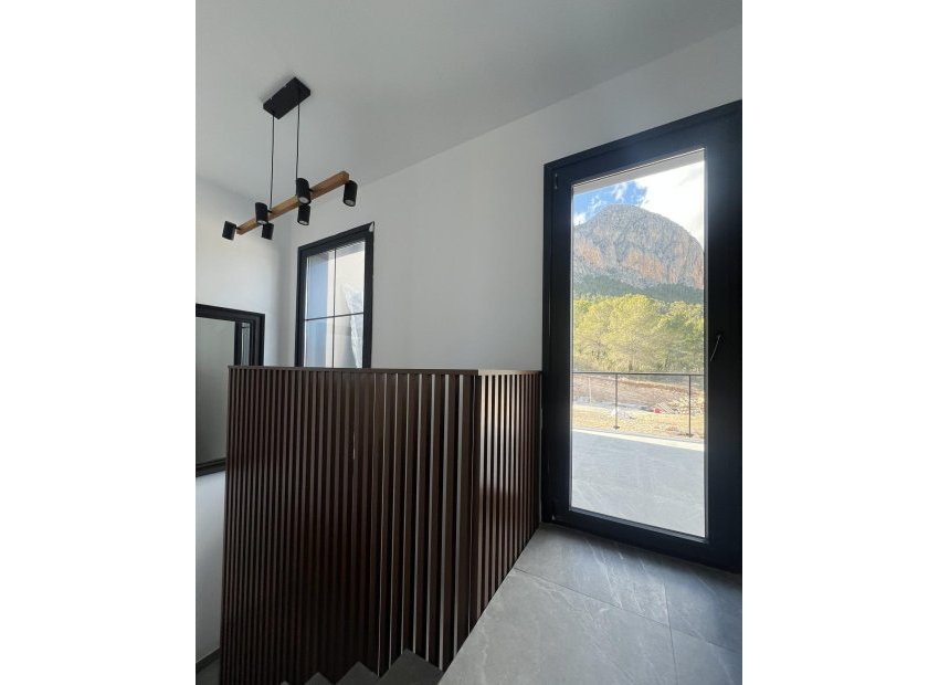 Obra nueva - Independiente / Villa -
Polop - PAU1