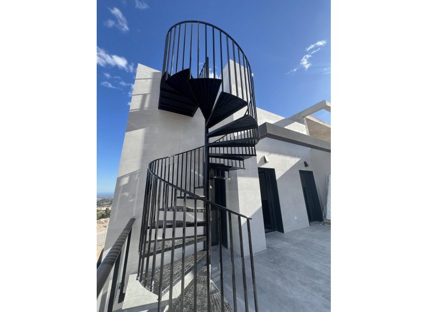 Obra nueva - Independiente / Villa -
Polop - PAU1