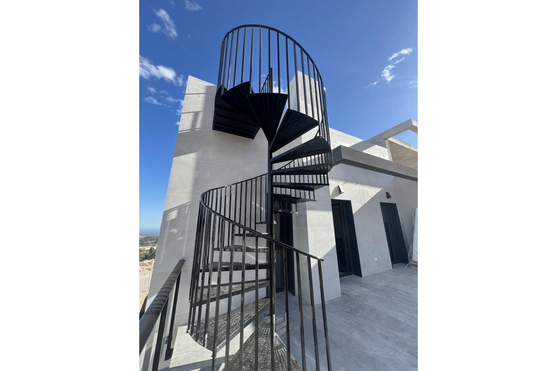 Obra nueva - Independiente / Villa -
Polop - PAU1