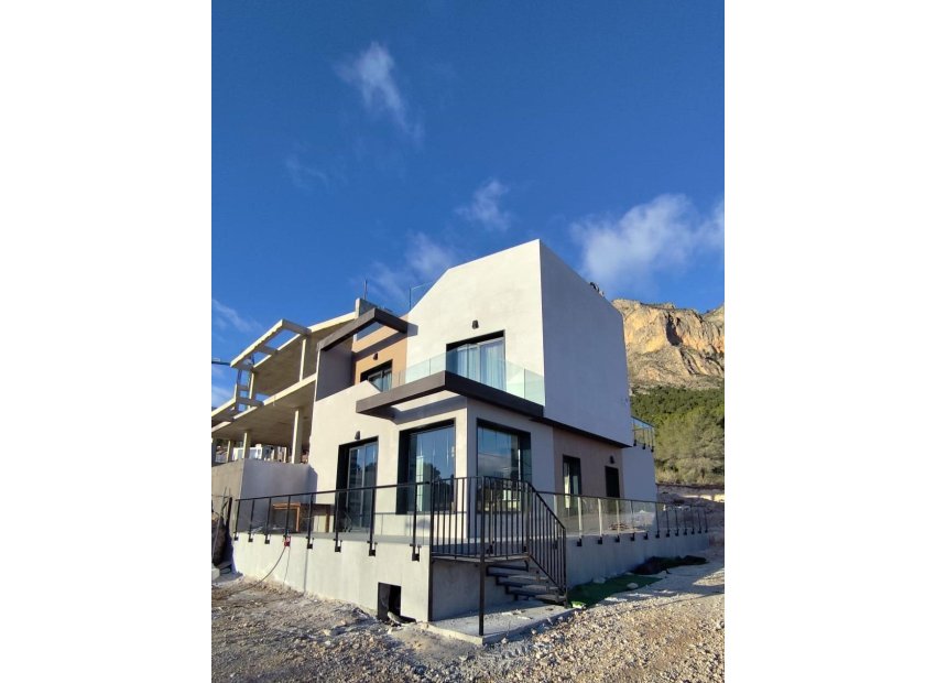 Obra nueva - Independiente / Villa -
Polop - PAU1