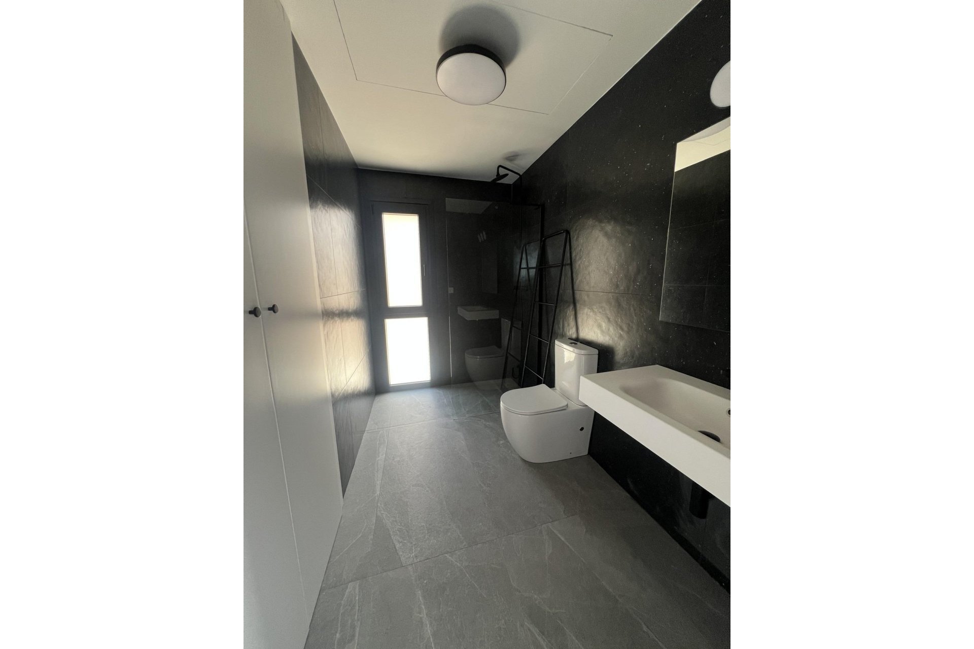 Obra nueva - Independiente / Villa -
Polop - PAU1