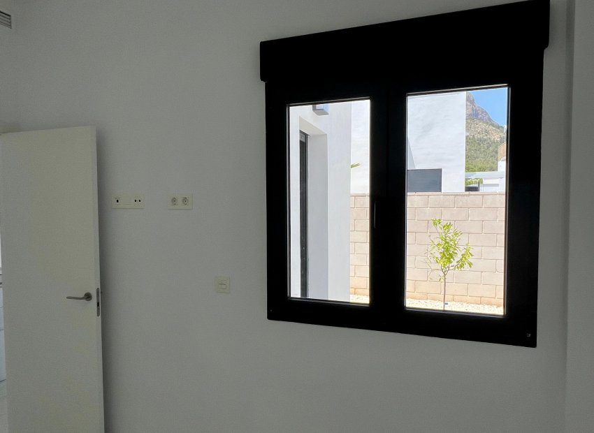 Obra nueva - Independiente / Villa -
Polop