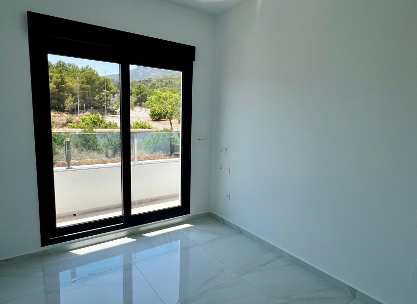 Obra nueva - Independiente / Villa -
Polop