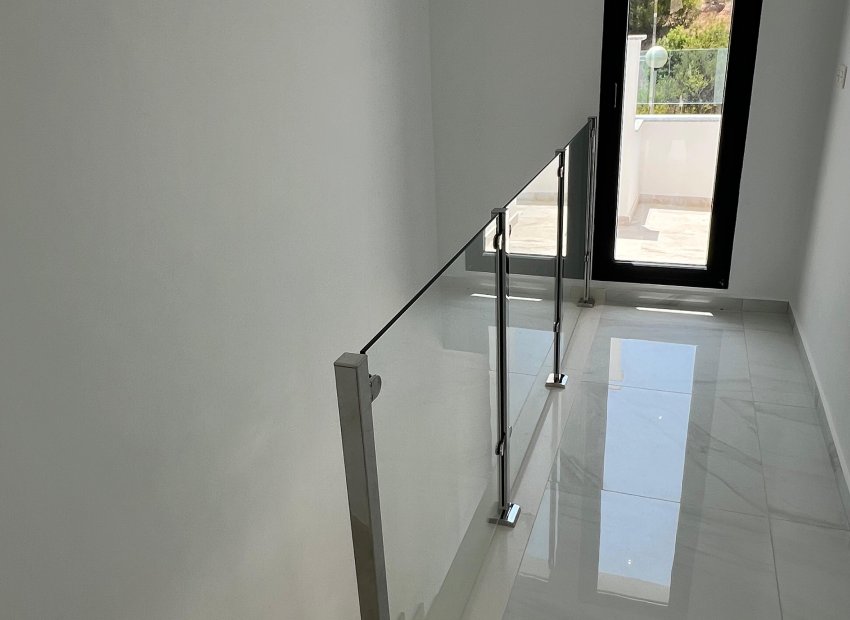 Obra nueva - Independiente / Villa -
Polop