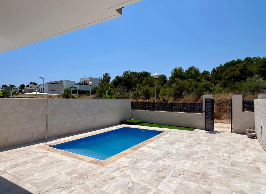 Obra nueva - Independiente / Villa -
Polop