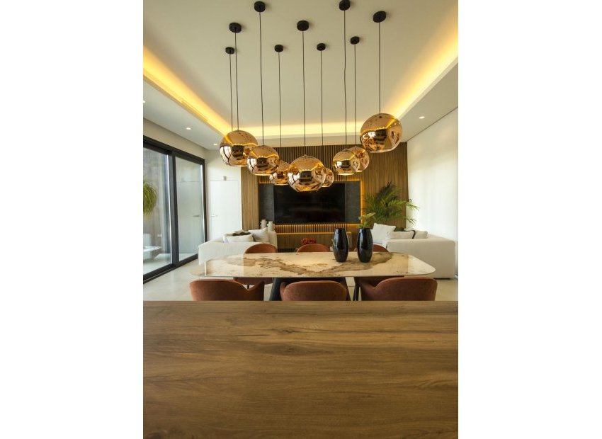 Obra nueva - Independiente / Villa -
Rojales - Ciudad Quesada
