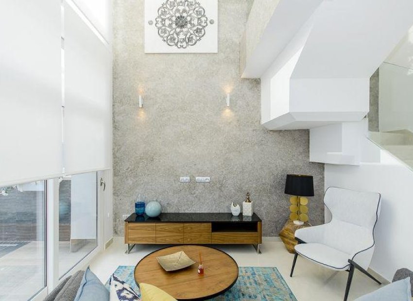 Obra nueva - Independiente / Villa -
Rojales - Ciudad Quesada