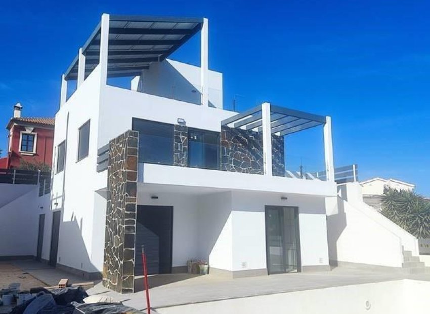 Obra nueva - Independiente / Villa -
Rojales - Golf La Marquesa (Ciudad Quesada)