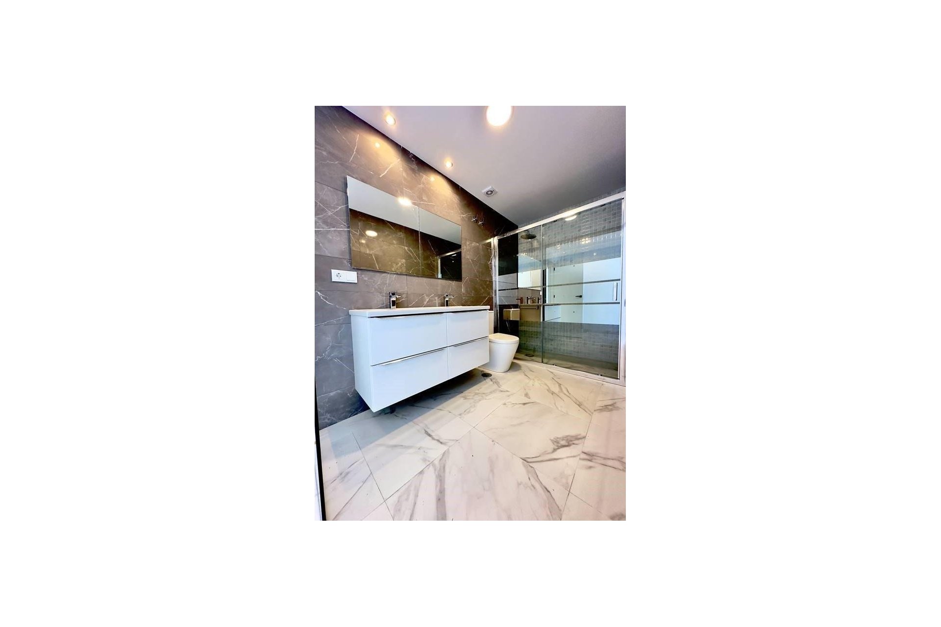 Obra nueva - Independiente / Villa -
Rojales - Golf La Marquesa (Ciudad Quesada)