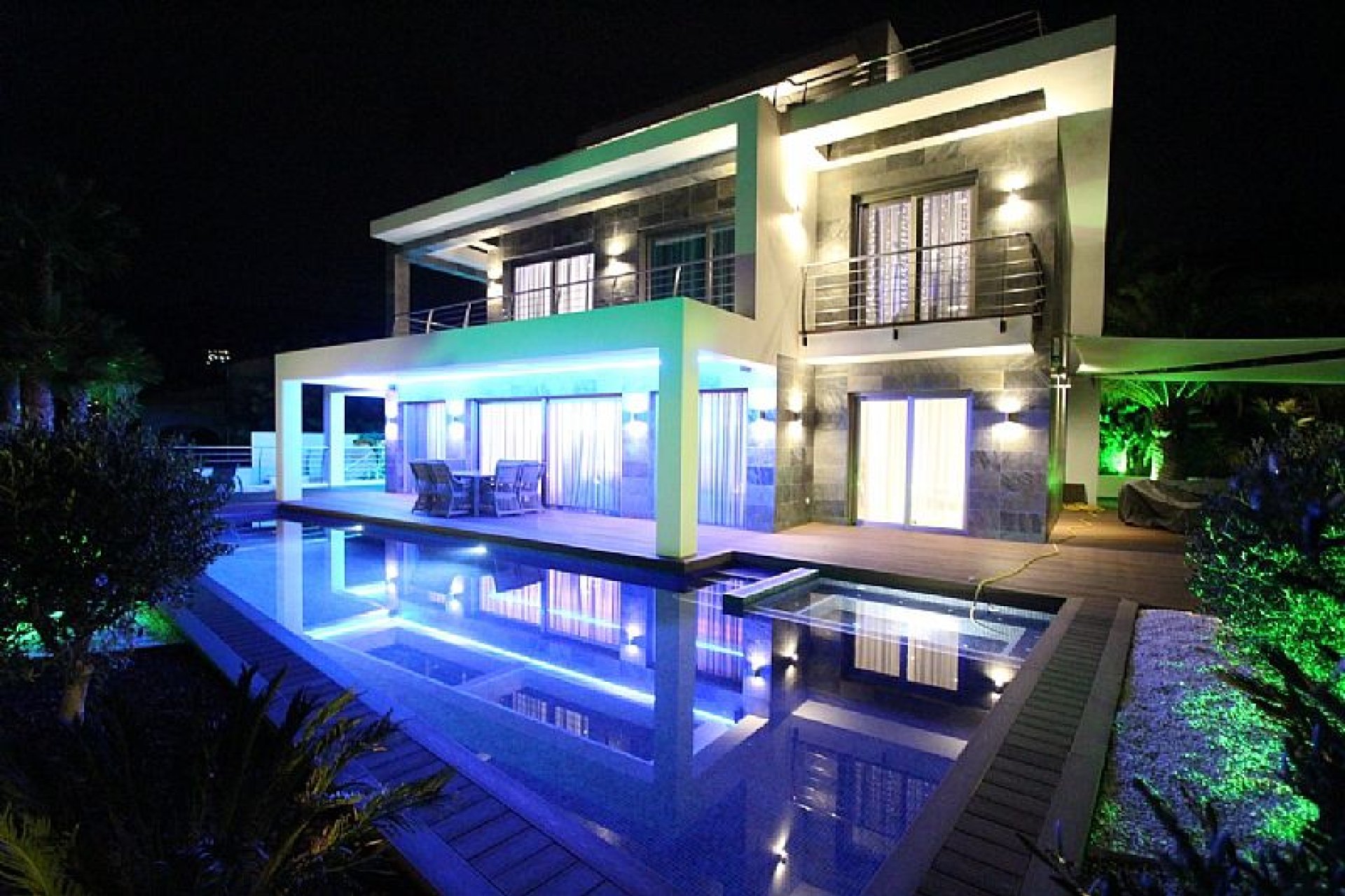 Obra nueva - Independiente / Villa -
San Bernardo