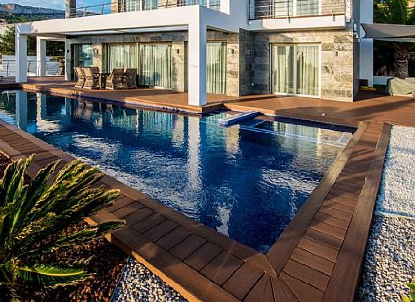 Obra nueva - Independiente / Villa -
San Bernardo