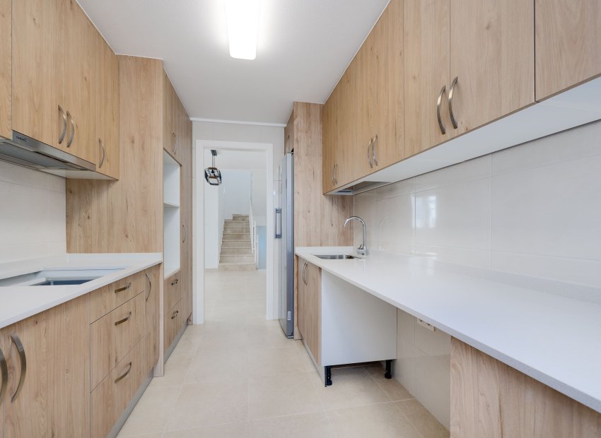 Obra nueva - Independiente / Villa -
San Fulgencio