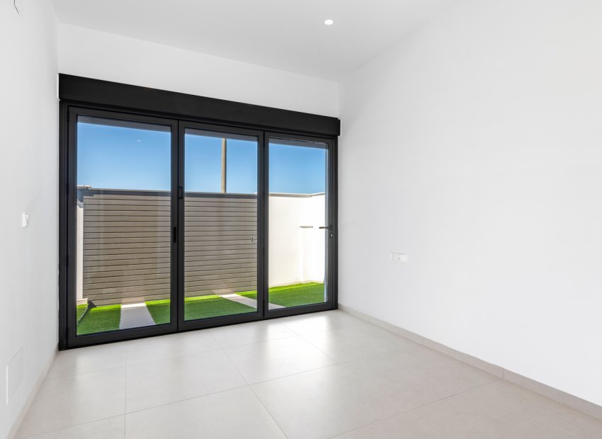 Obra nueva - Independiente / Villa -
San Javier