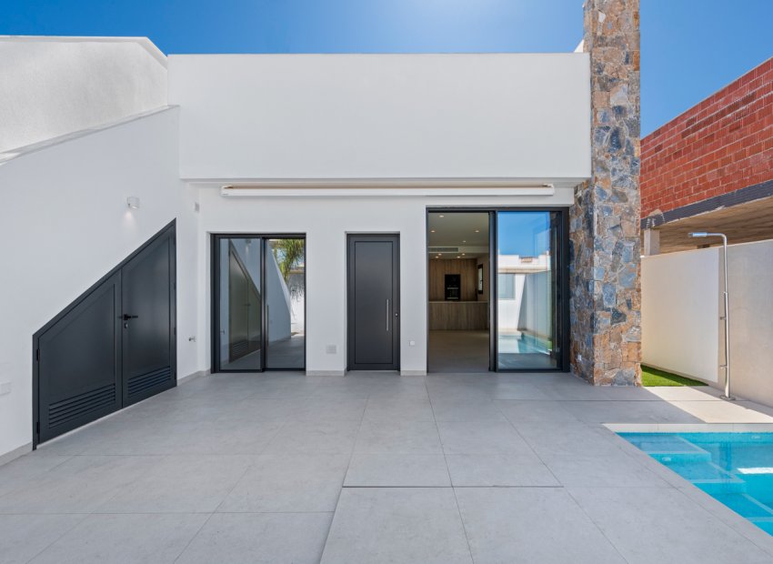 Obra nueva - Independiente / Villa -
San Javier