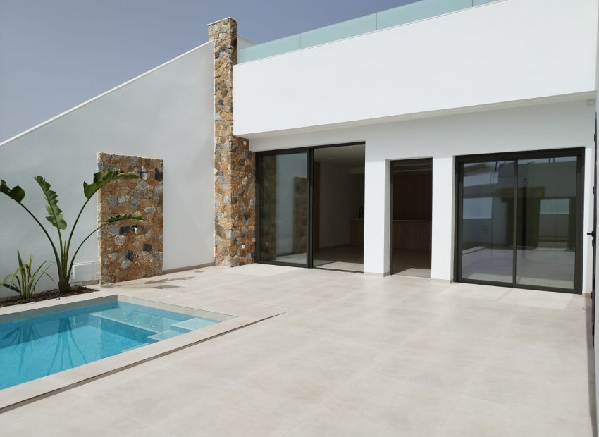 Obra nueva - Independiente / Villa -
San Javier