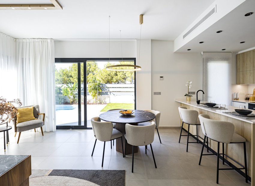 Obra nueva - Independiente / Villa -
San Javier