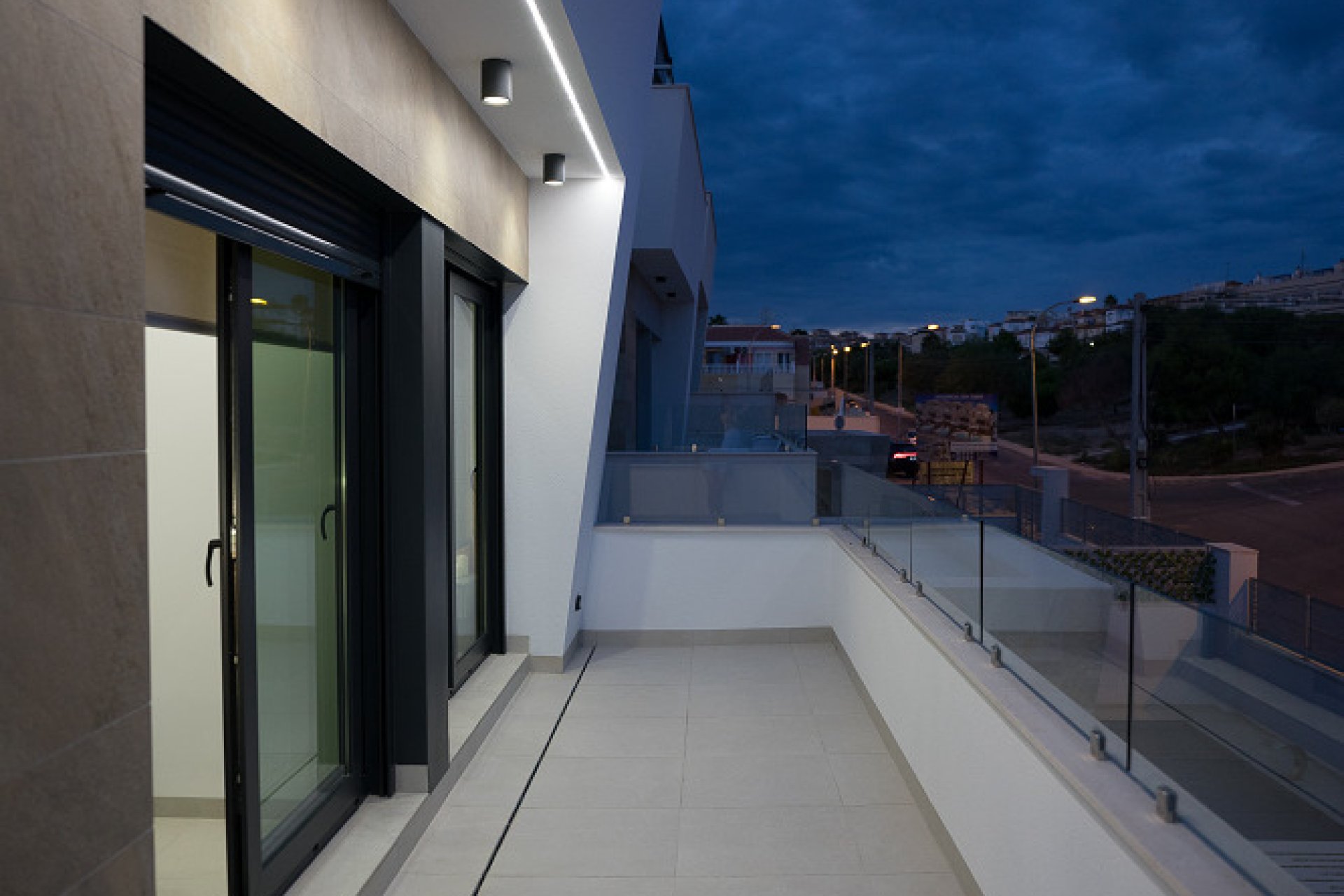 Obra nueva - Independiente / Villa -
San Miguel de Salinas