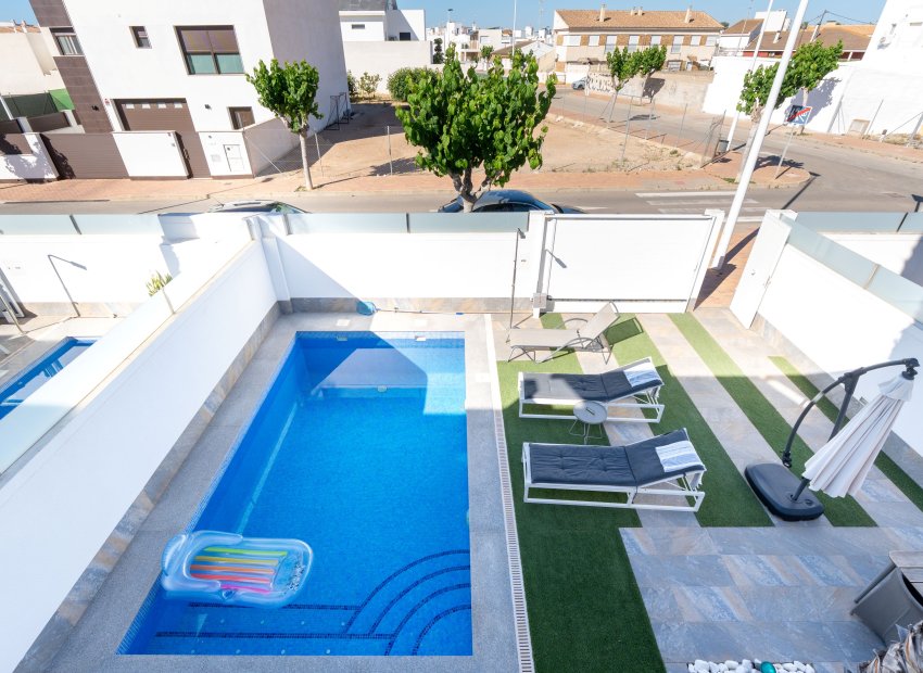 Obra nueva - Independiente / Villa -
San Pedro del Pinatar - San Pedro Del Pinatar