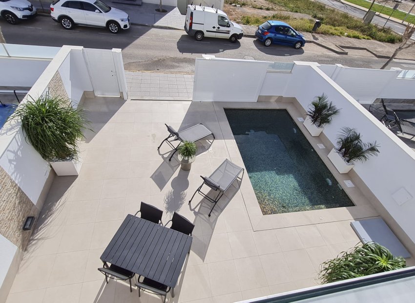 Obra nueva - Independiente / Villa -
San Pedro del Pinatar - San Pedro Del Pinatar