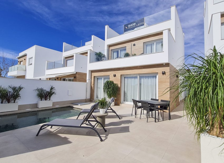 Obra nueva - Independiente / Villa -
San Pedro del Pinatar - San Pedro Del Pinatar