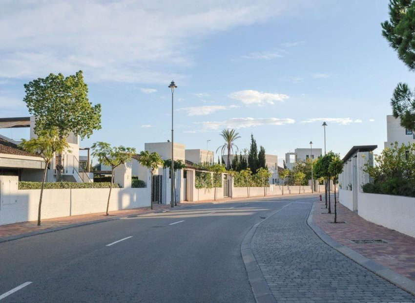 Obra nueva - Independiente / Villa -
Sucina - Peraleja Golf