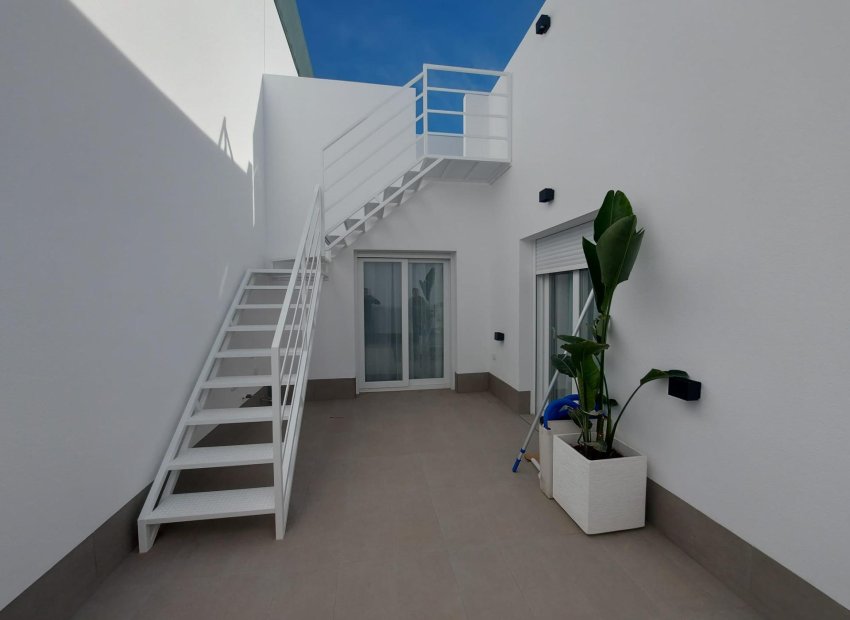Obra nueva - Independiente / Villa -
Torre Pacheco - Roldán