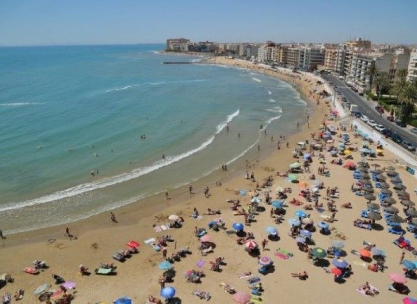 Obra nueva - Independiente / Villa -
Torrevieja - Aguas Nuevas