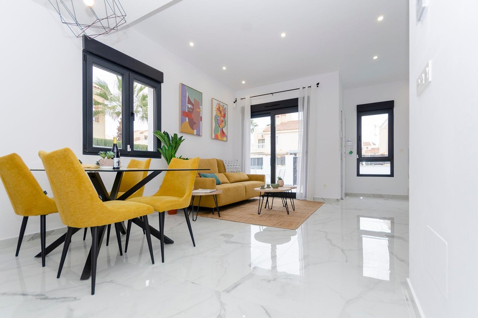 Obra nueva - Independiente / Villa -
Torrevieja - Torretas