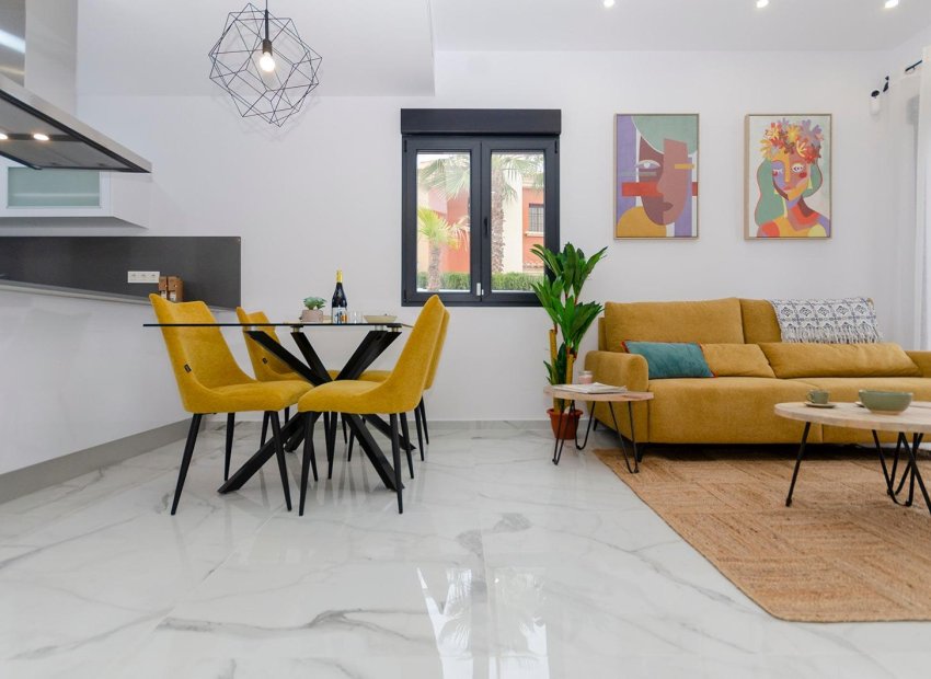 Obra nueva - Independiente / Villa -
Torrevieja - Torretas
