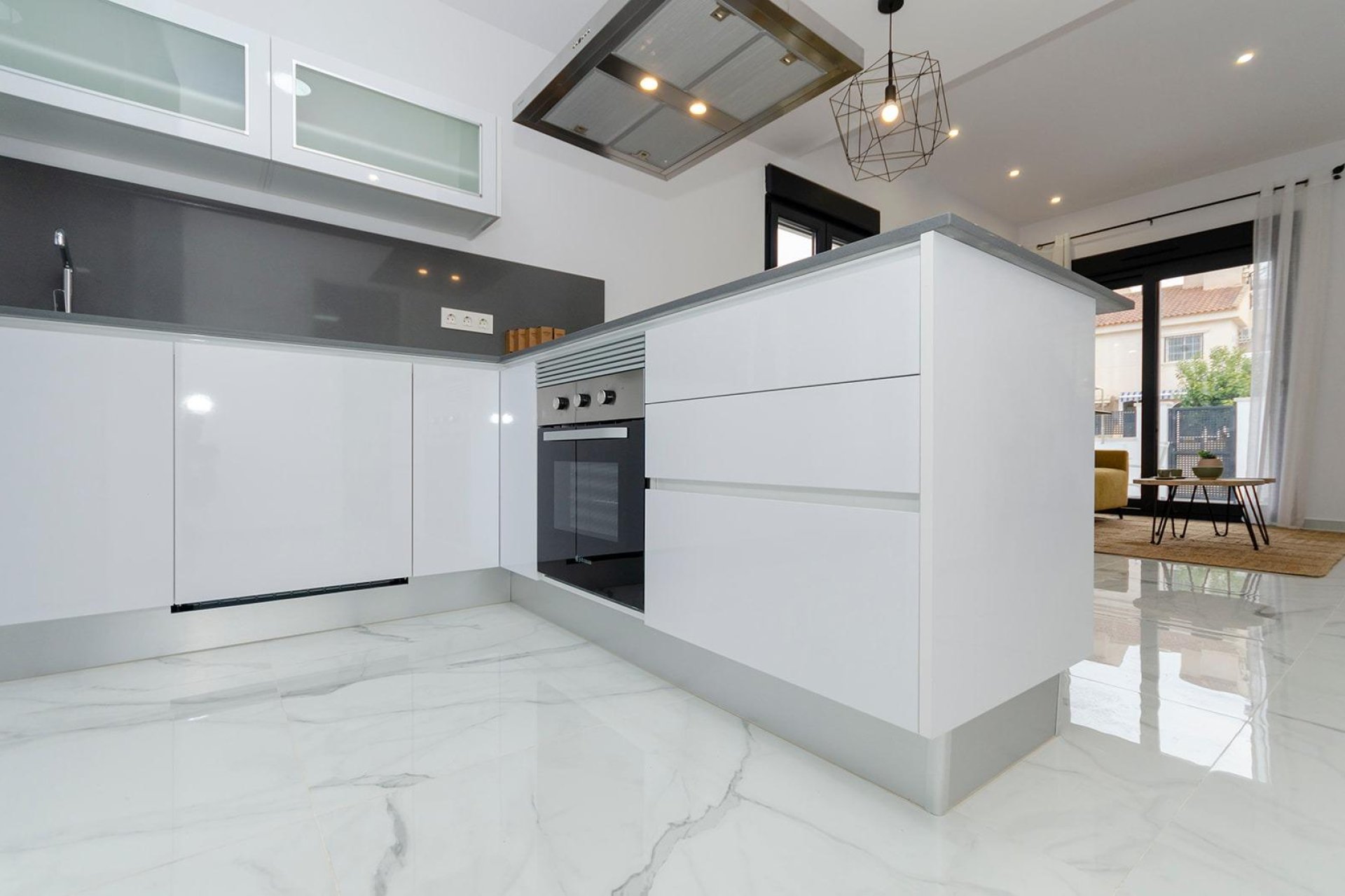 Obra nueva - Independiente / Villa -
Torrevieja - Torretas
