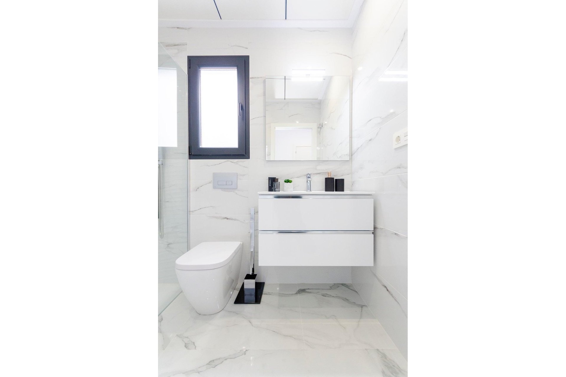 Obra nueva - Independiente / Villa -
Torrevieja - Torretas