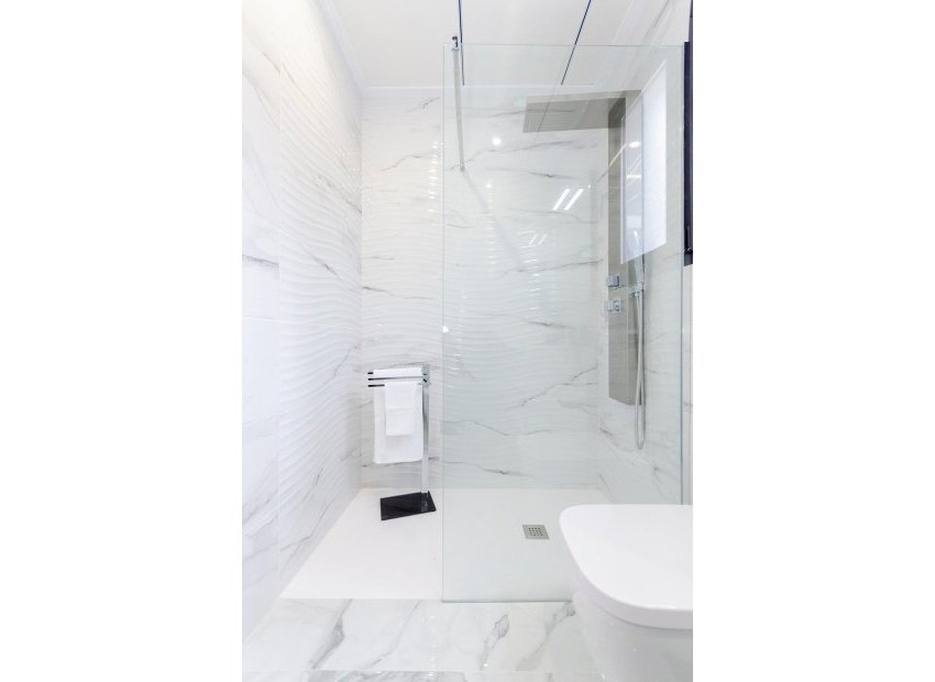Obra nueva - Independiente / Villa -
Torrevieja - Torretas