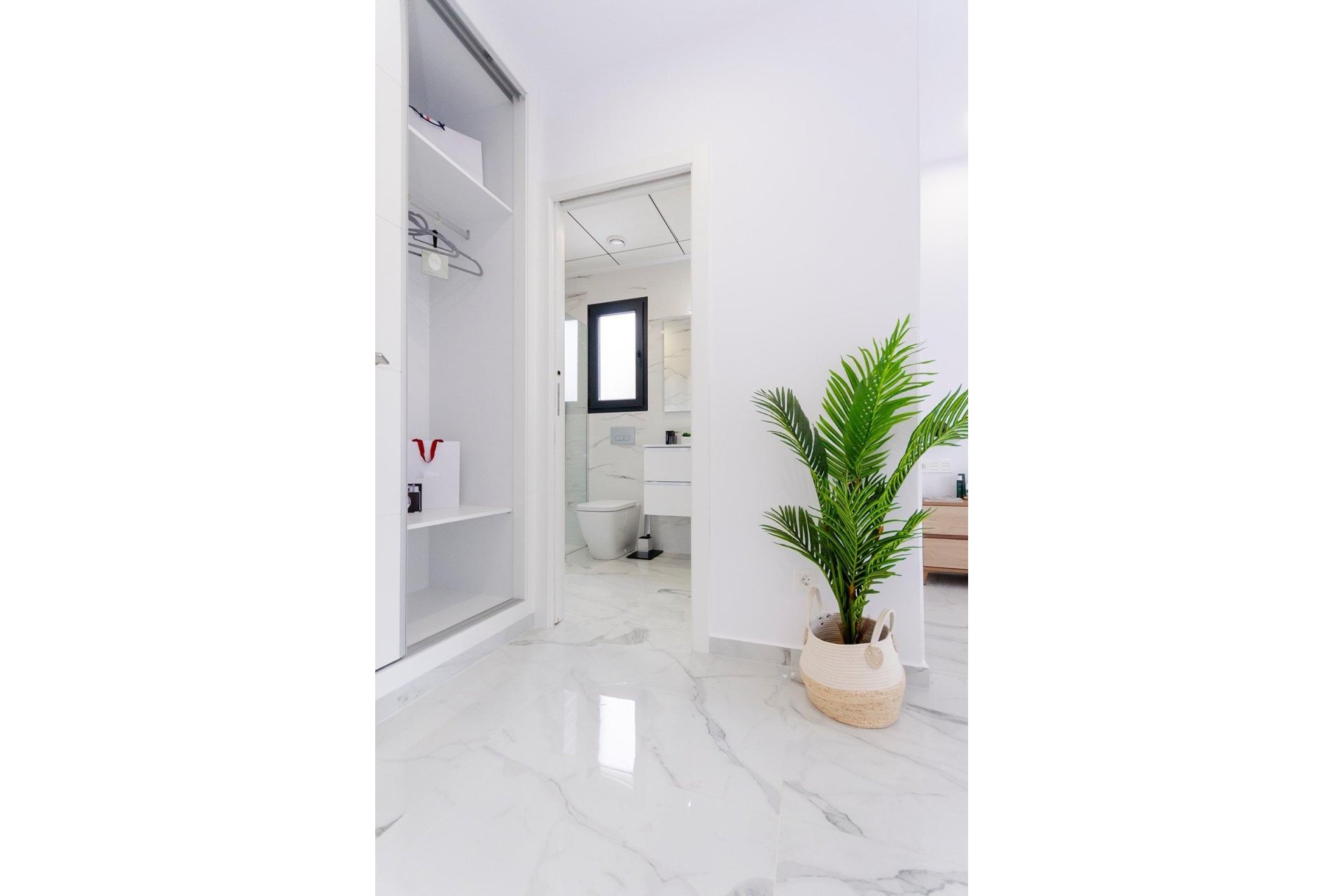 Obra nueva - Independiente / Villa -
Torrevieja - Torretas