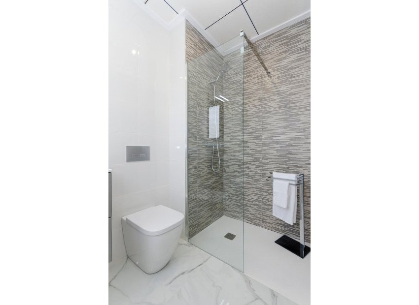 Obra nueva - Independiente / Villa -
Torrevieja - Torretas