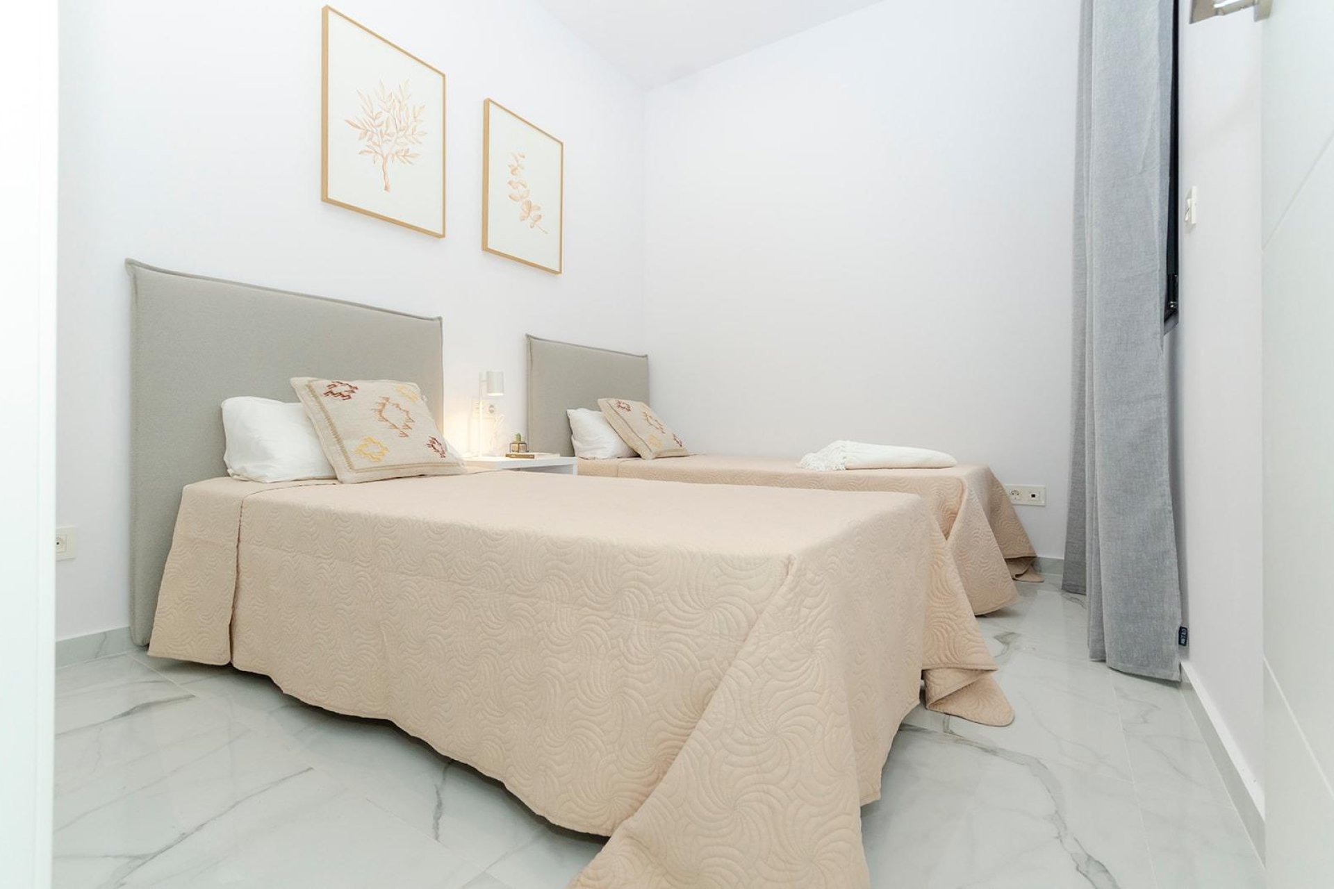 Obra nueva - Independiente / Villa -
Torrevieja - Torretas