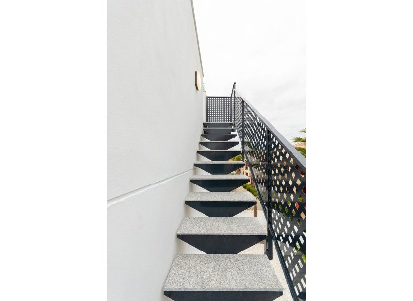 Obra nueva - Independiente / Villa -
Torrevieja - Torretas