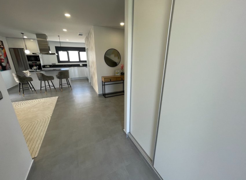 Obra nueva - Independiente / Villa -
Torrevieja