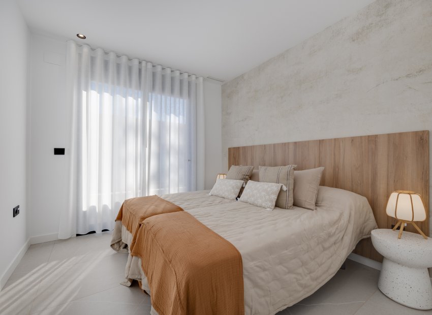 Obra nueva - Independiente / Villa -
Torrevieja