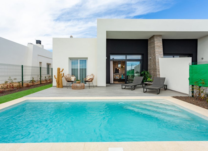 Obra nueva - low-bungalow -
Algorfa