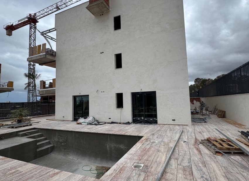Obra nueva - Piso - Planta baja -
Finestrat