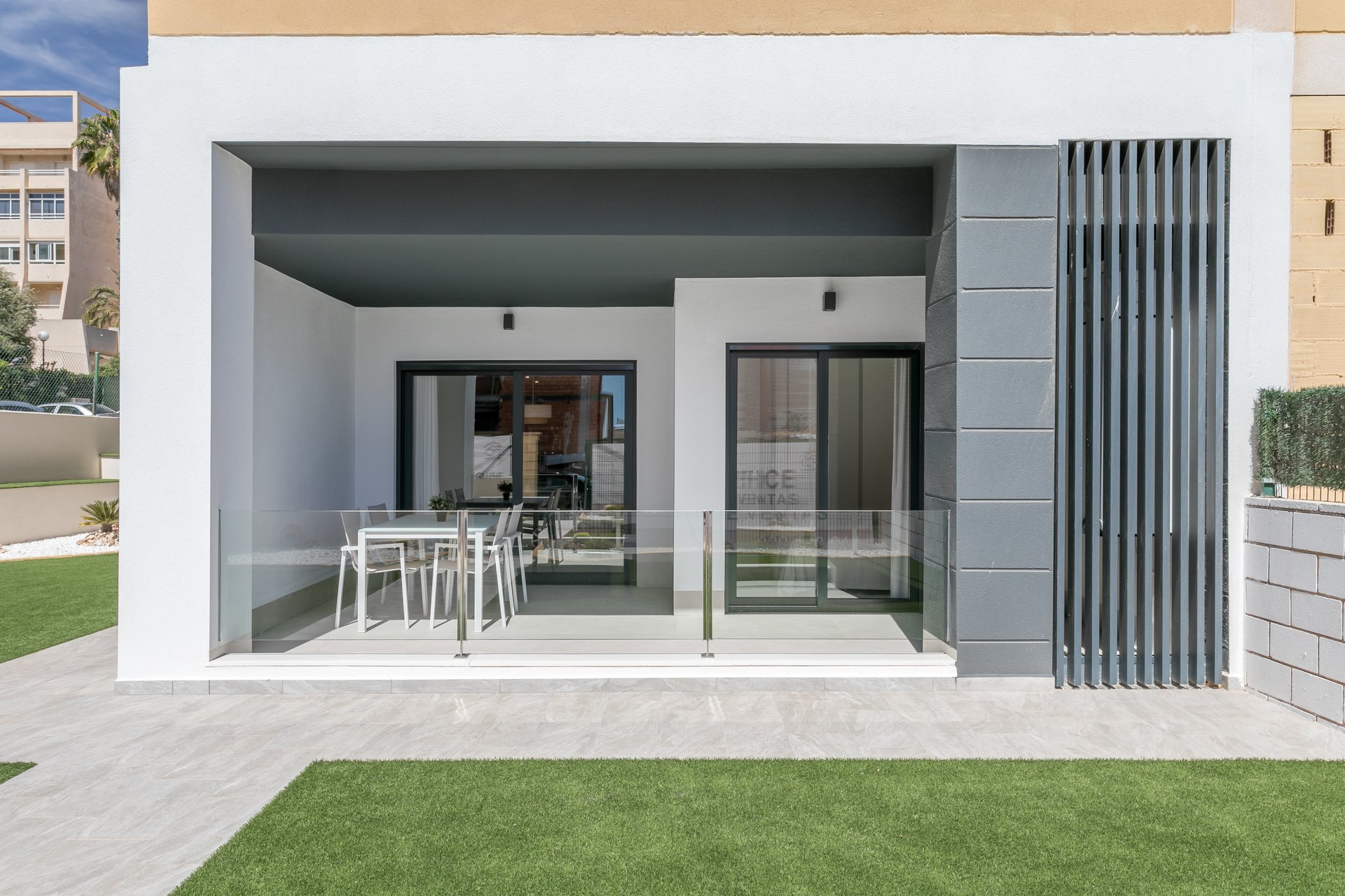 Obra nueva - Piso - Planta baja -
Torrevieja