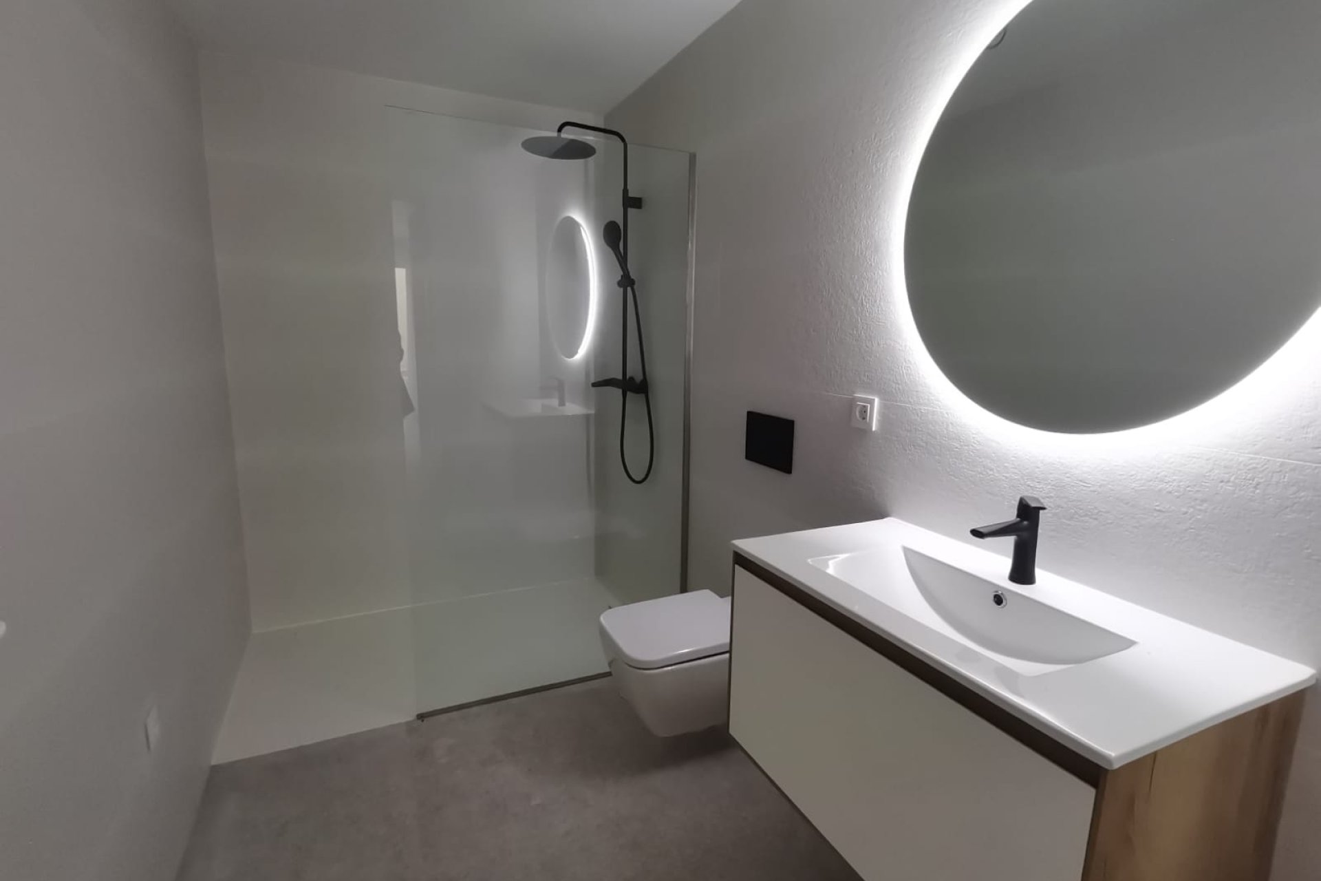 Obra nueva - Piso - Planta baja -
Torrevieja