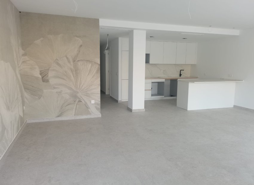 Obra nueva - Planta baja -
Torrevieja